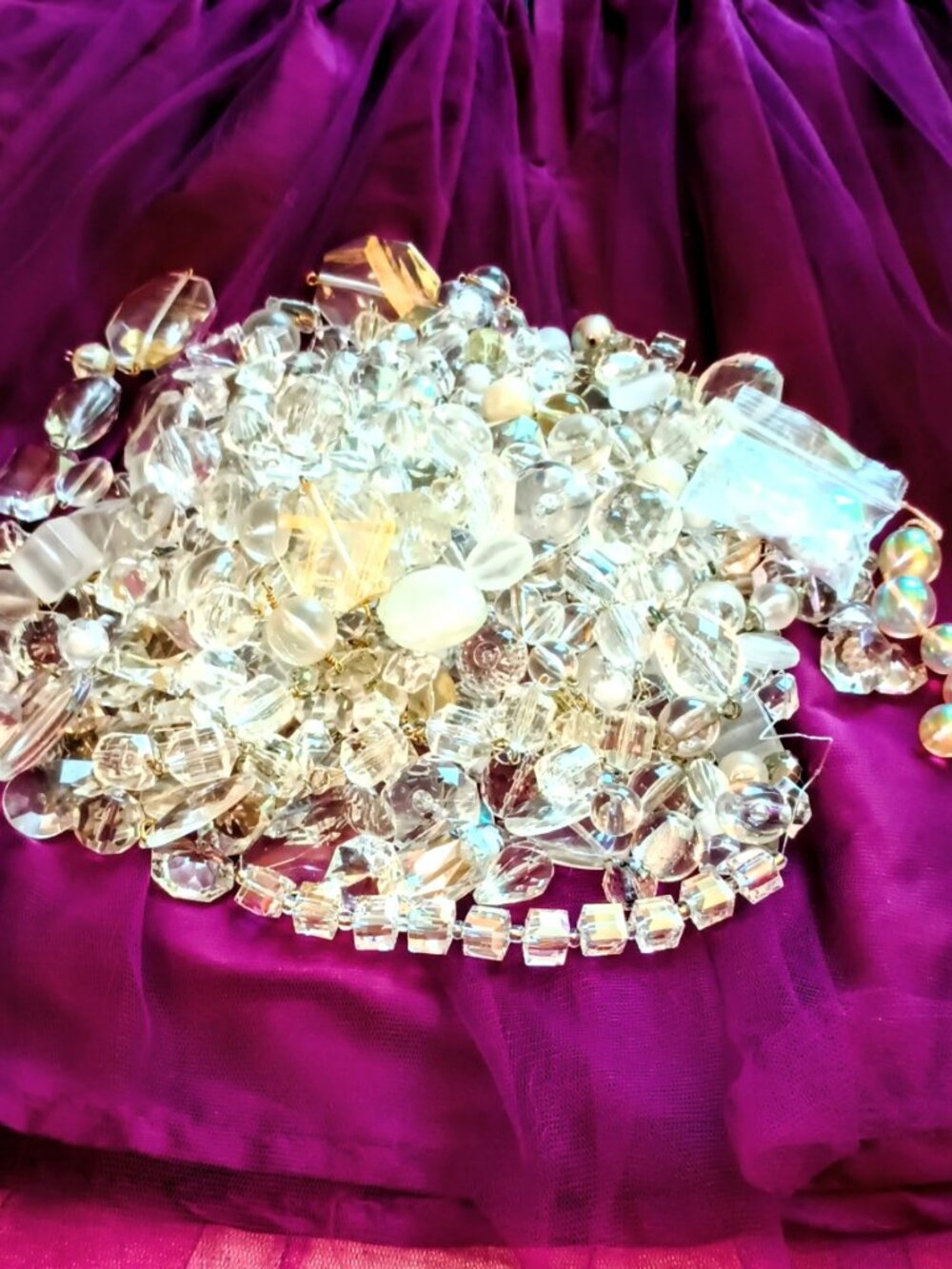 Diy Assorted Clear Bulk Beads 1.1 Lb. Clear & Iridescent Glass & Acrylic